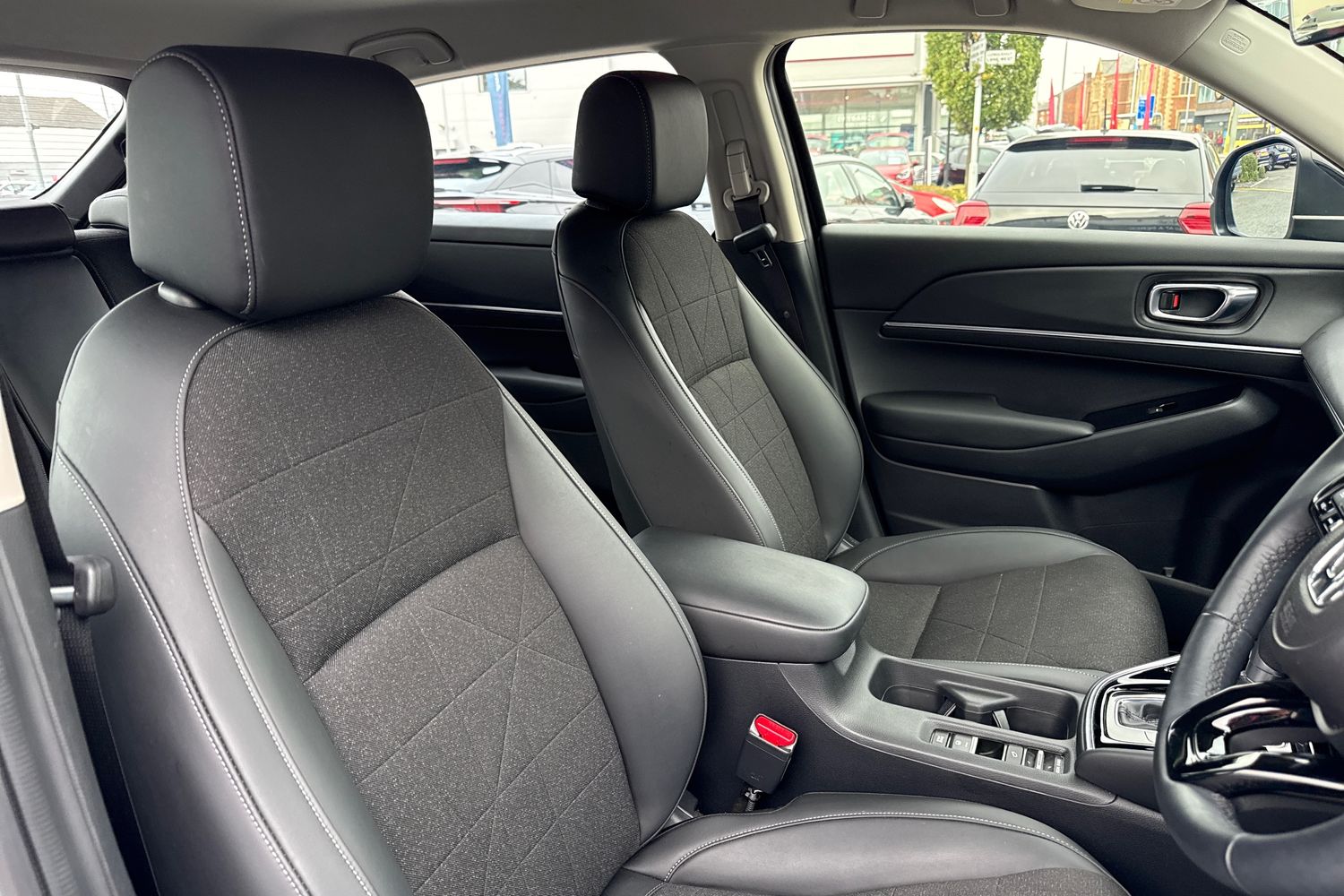 Used Honda HR-V 2024 for sale - 76264157: Photo 24