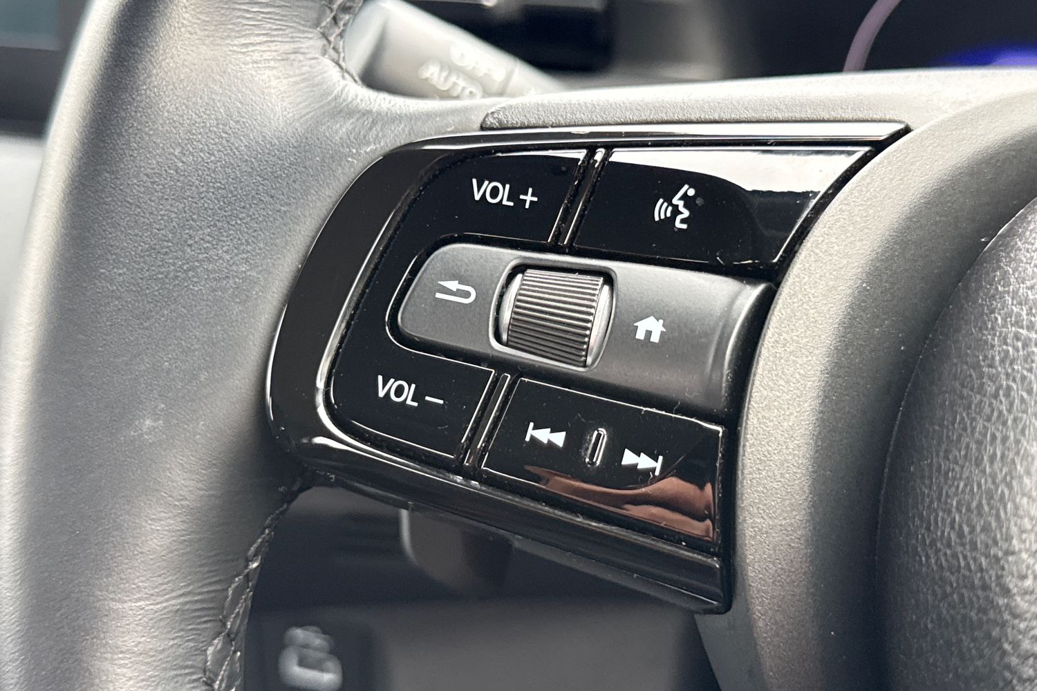 Used Honda HR-V 2024 for sale - 76264157: Photo 41