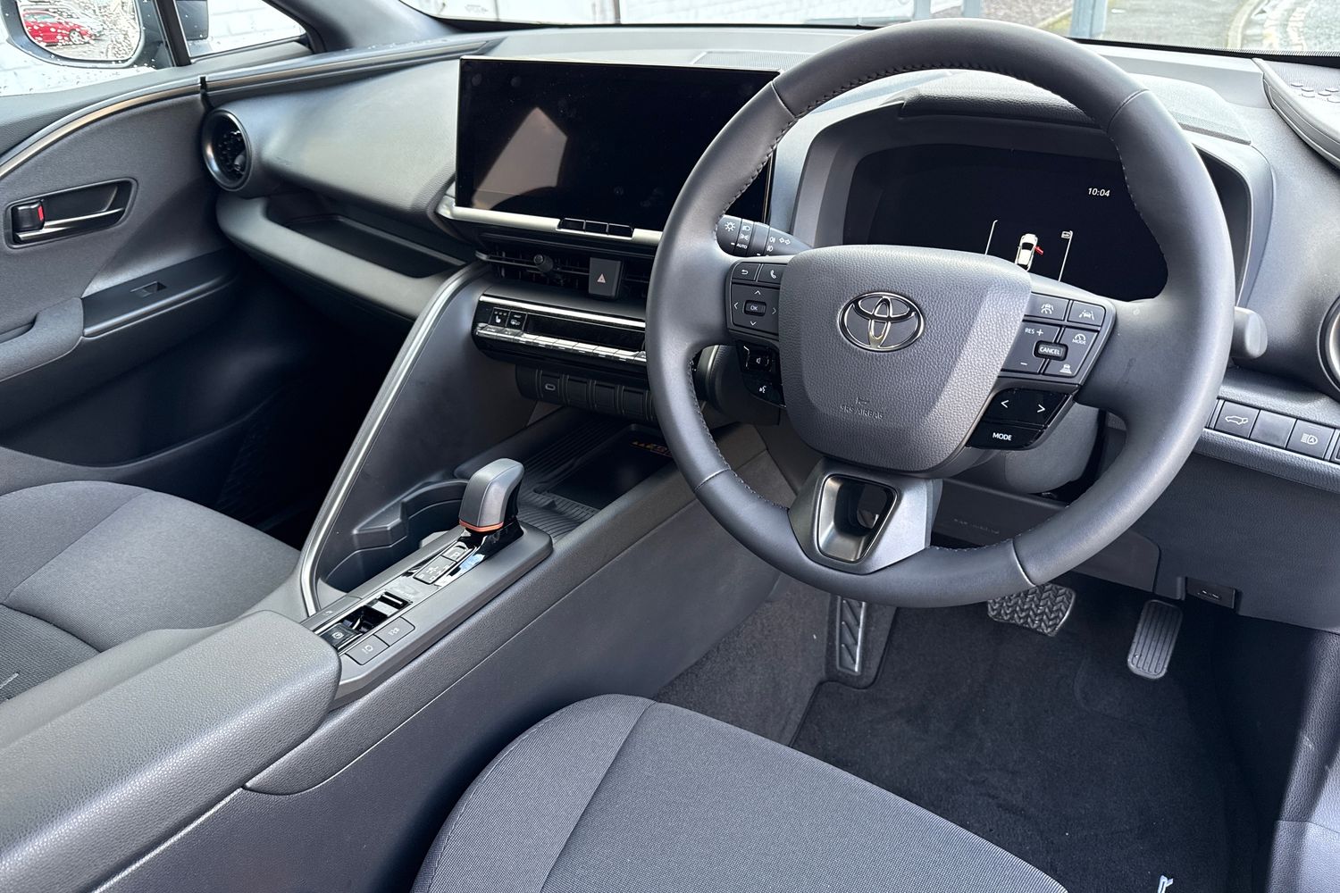 Used Toyota C-HR 2025 for sale - 77641937: Photo 29