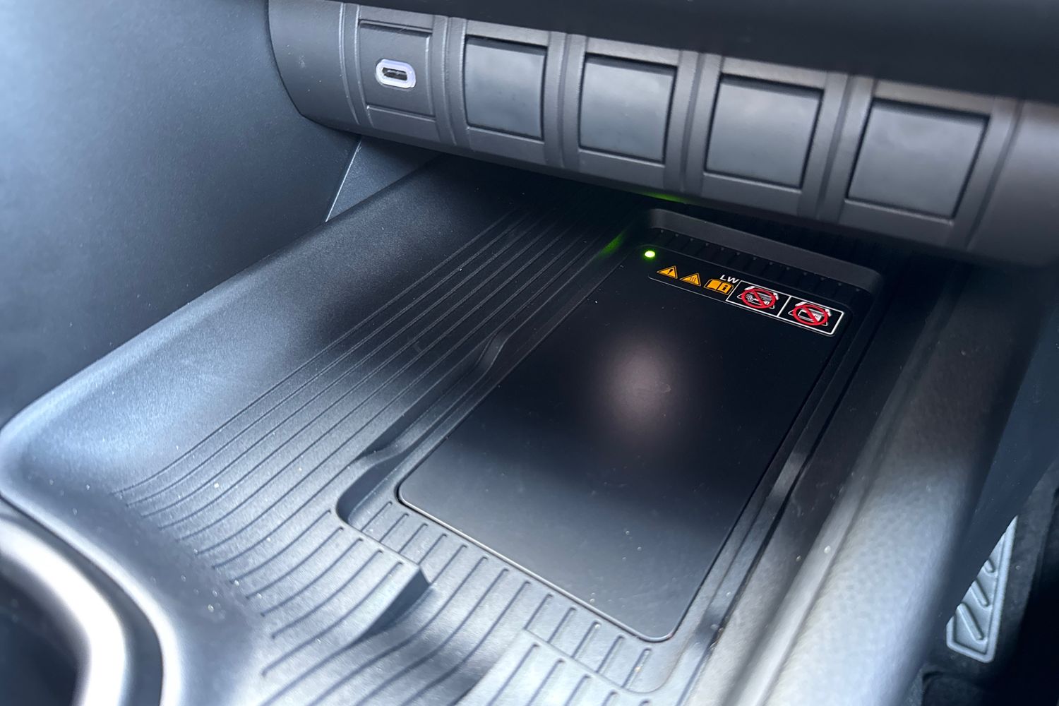 Used Toyota C-HR 2025 for sale - 77641937: Photo 40