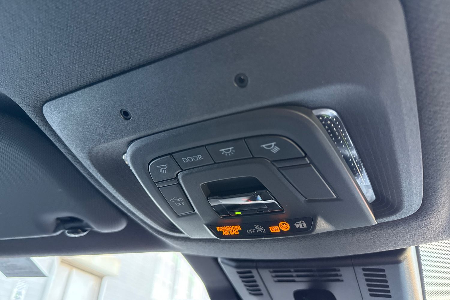 Used Toyota C-HR 2025 for sale - 77641937: Photo 42