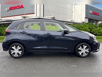 Used Honda Jazz 2024 for sale - 76171137: Photo 3