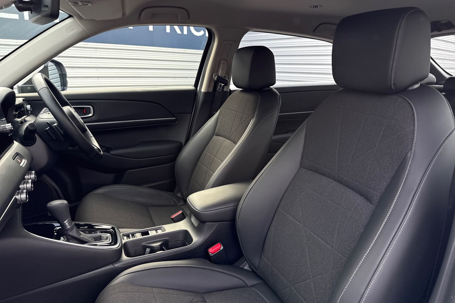 Used Honda HR-V 2024 for sale - 76264068: Photo 35