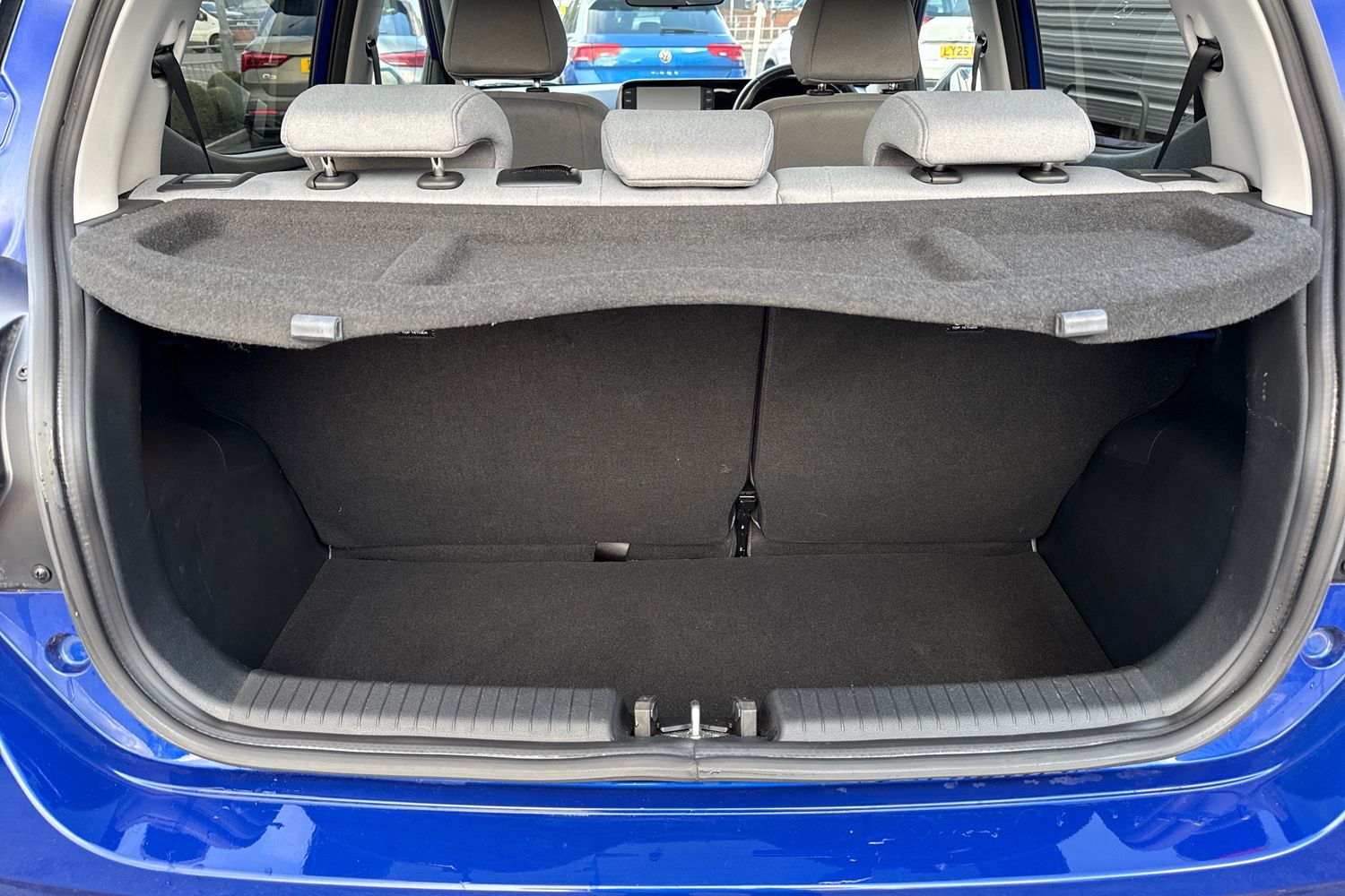 Used Hyundai i10 2023 for sale - 77446464: Photo 8