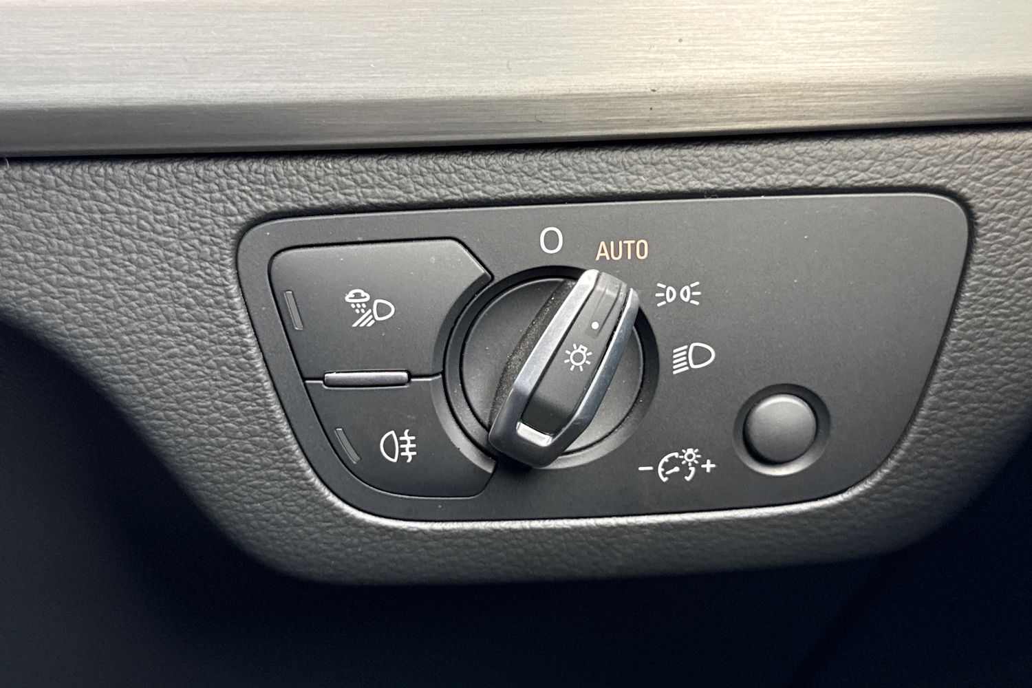 Used Audi Q5 2020 for sale - 78039711: Photo 43