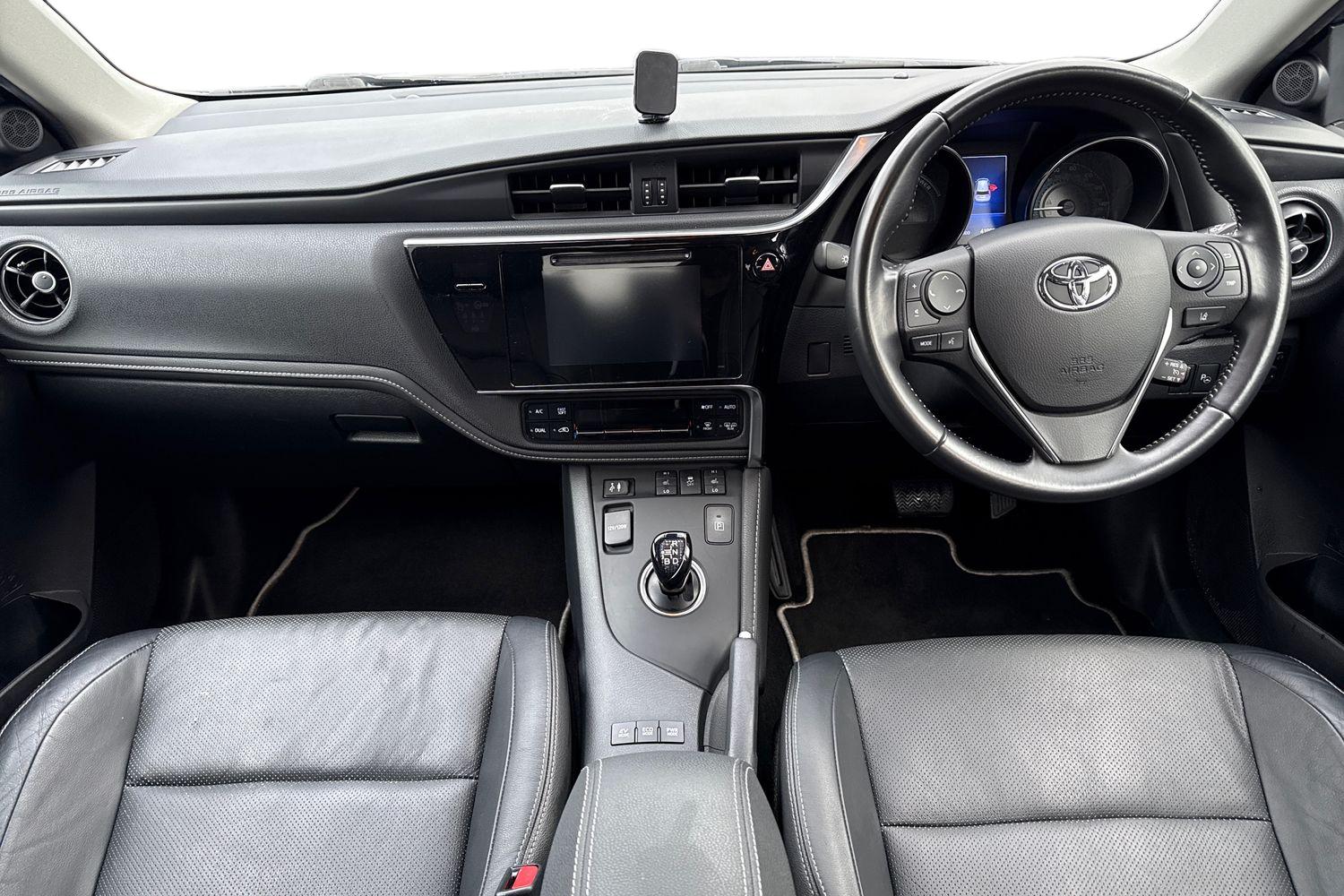 Used Toyota Auris 2018 for sale - 77199688: Photo 17
