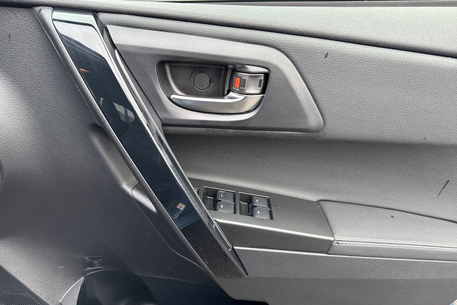 Used Toyota Auris 2018 for sale - 77199688: Photo 23