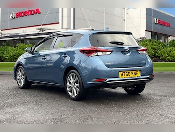 Used Toyota Auris 2018 for sale - 77199688: Photo