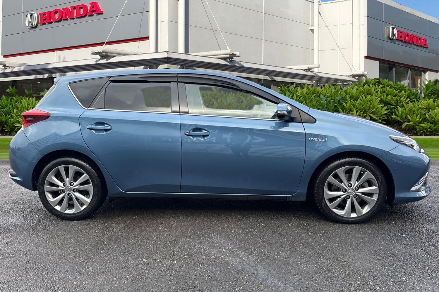 Used Toyota Auris 2018 for sale - 77199688: Photo 3