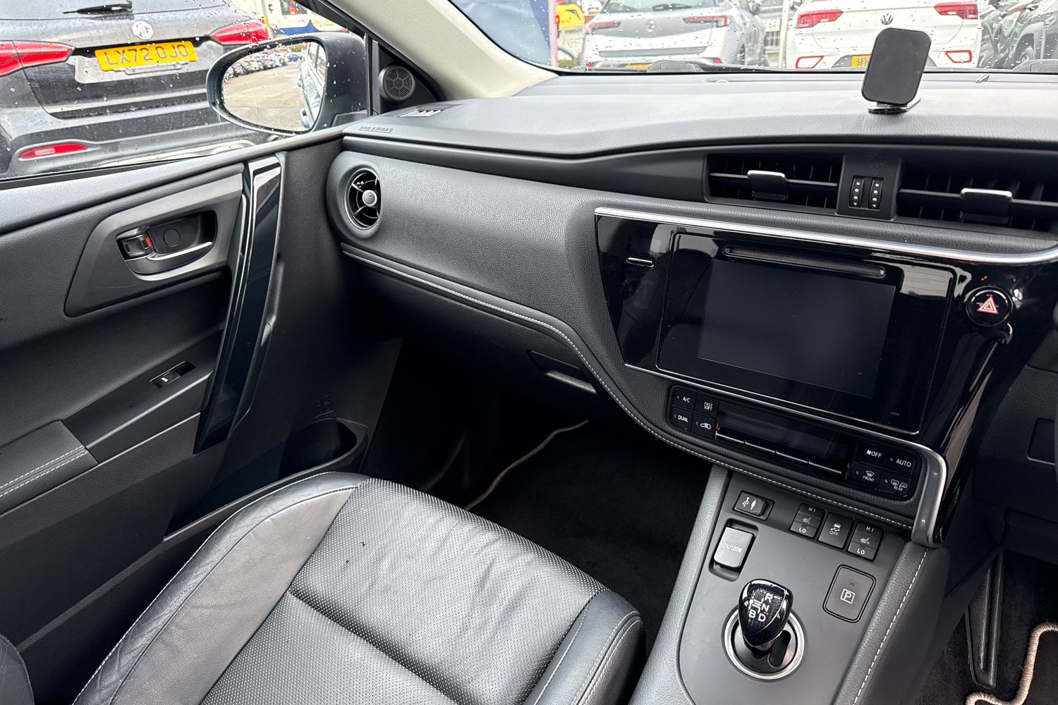 Used Toyota Auris 2018 for sale - 77199688: Photo 33