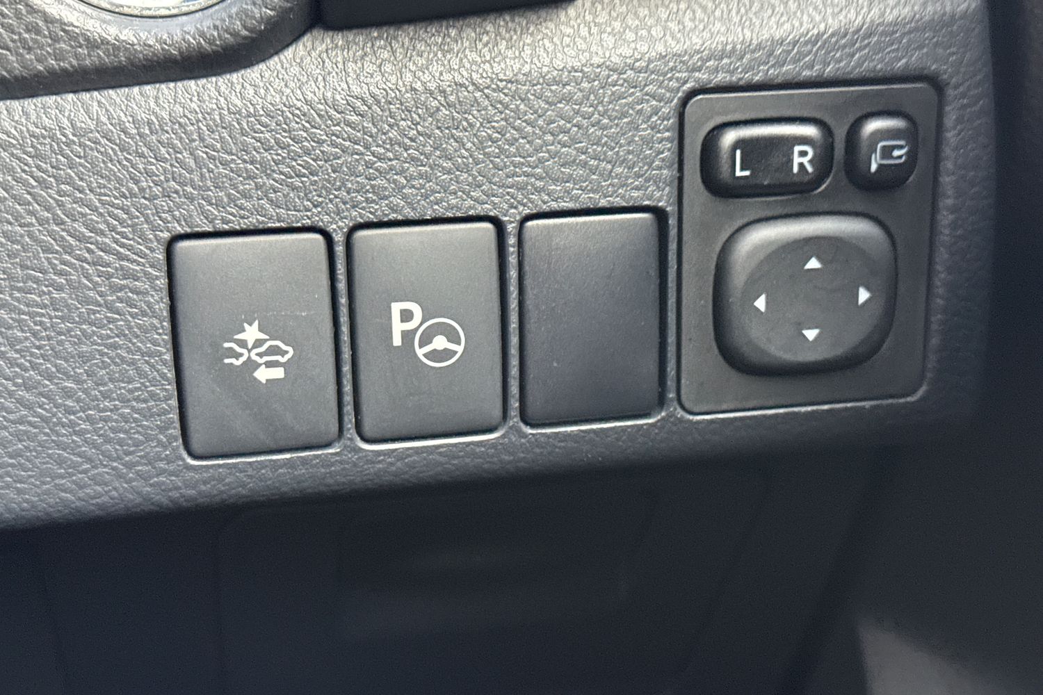 Used Toyota Auris 2018 for sale - 77199688: Photo 37