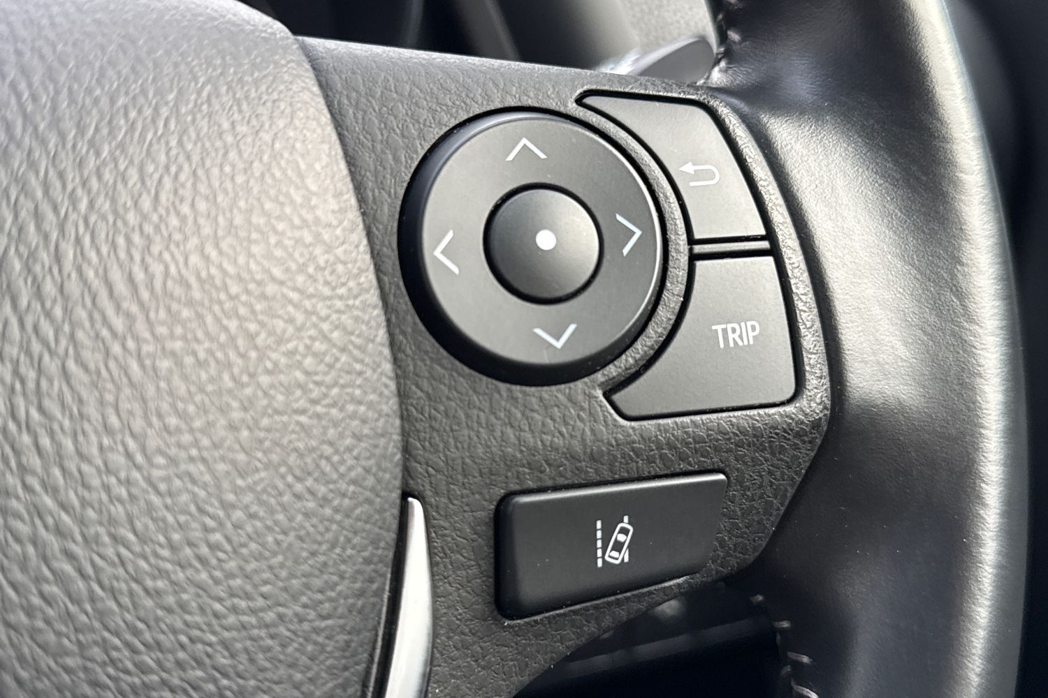 Used Toyota Auris 2018 for sale - 77199688: Photo 40