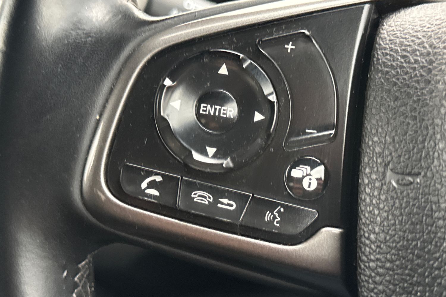 Used Honda Civic 2020 for sale - 76509113: Photo 37