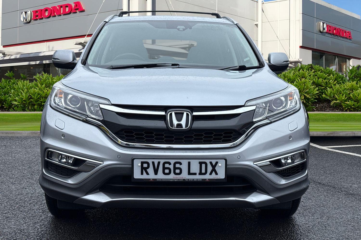 Used Honda CR-V 2016 for sale - 76128460: Photo 4