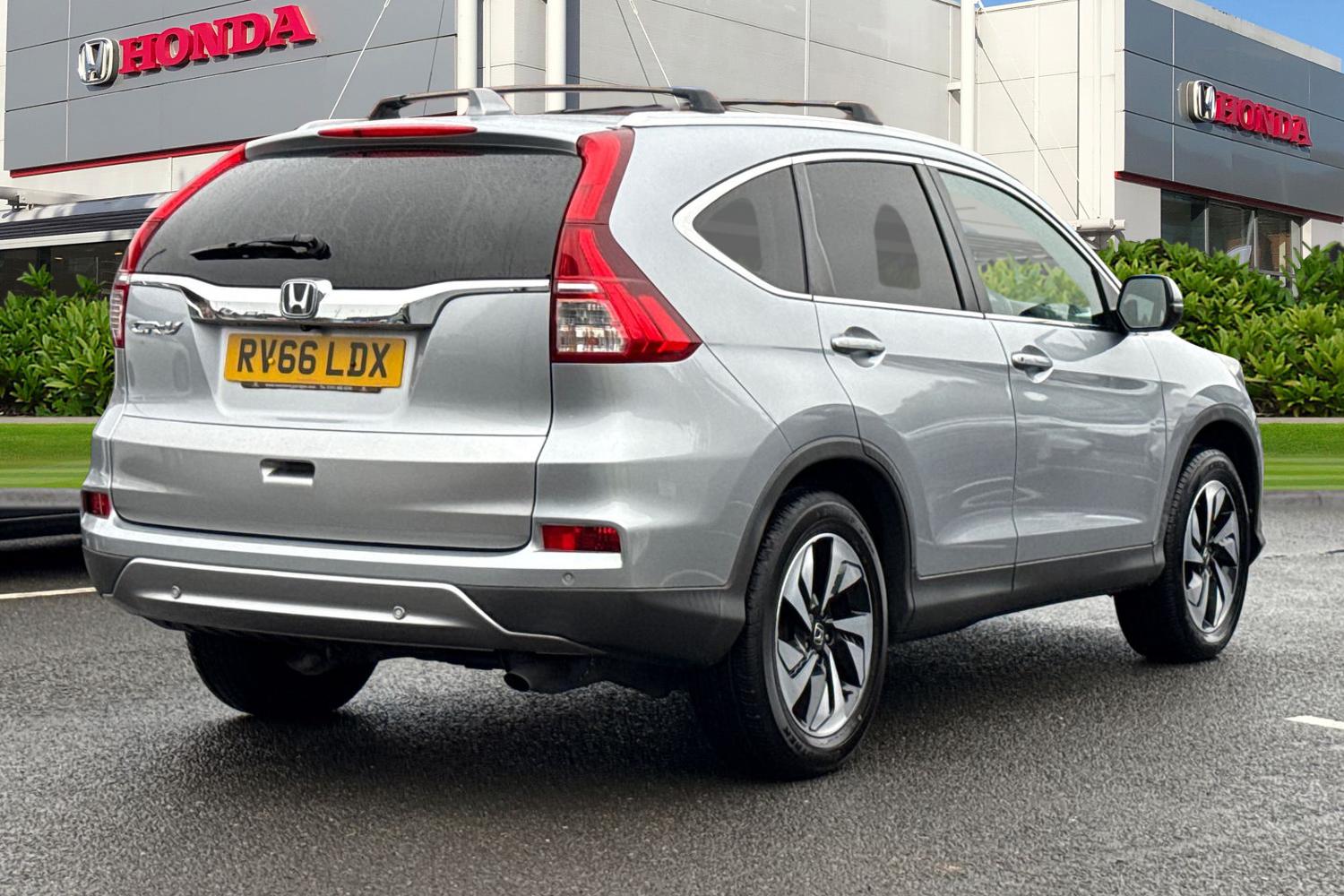 Used Honda CR-V 2016 for sale - 76128460: Photo 7