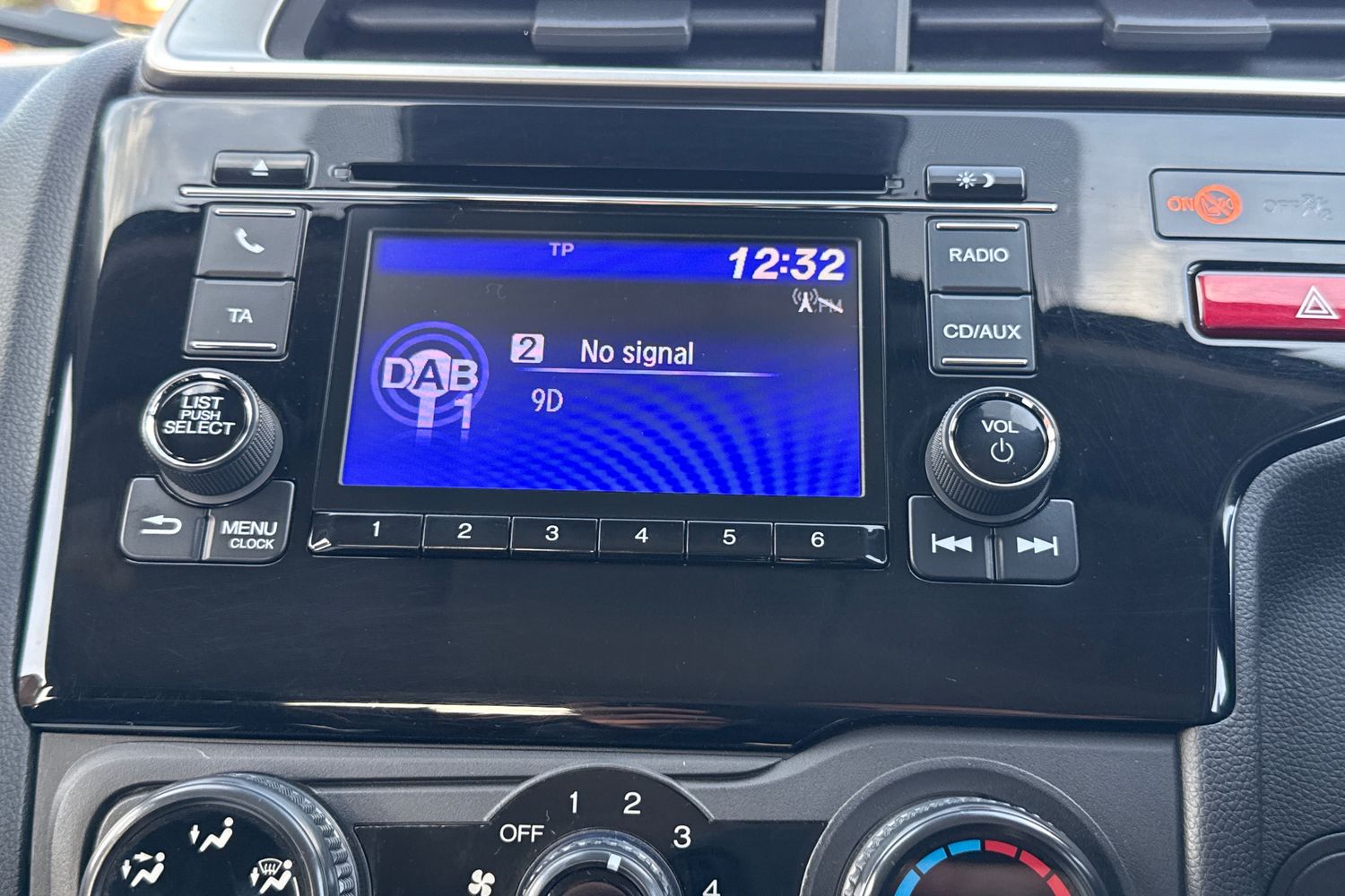 Used Honda Jazz 2016 for sale - 76469319: Photo 19