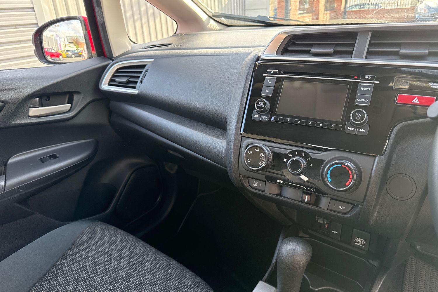 Used Honda Jazz 2016 for sale - 76469319: Photo 30