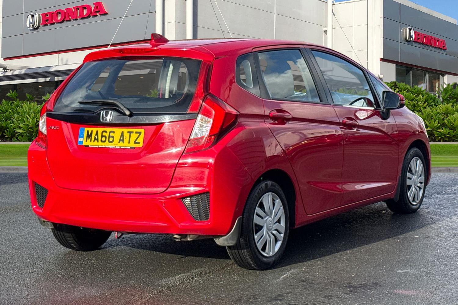 Used Honda Jazz 2016 for sale - 76469319: Photo 7