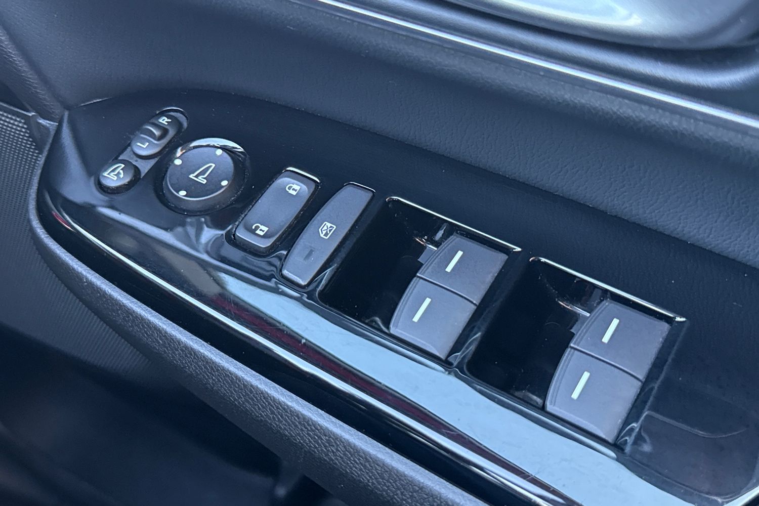 Used Honda CR-V 2022 for sale - 76916488: Photo 29