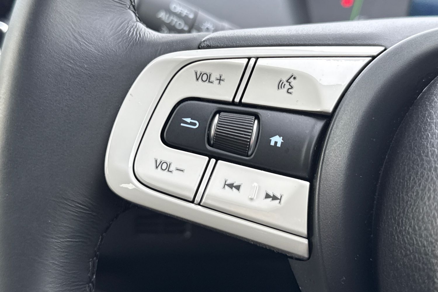 Used Honda Jazz 2025 for sale - 76438835: Photo 35