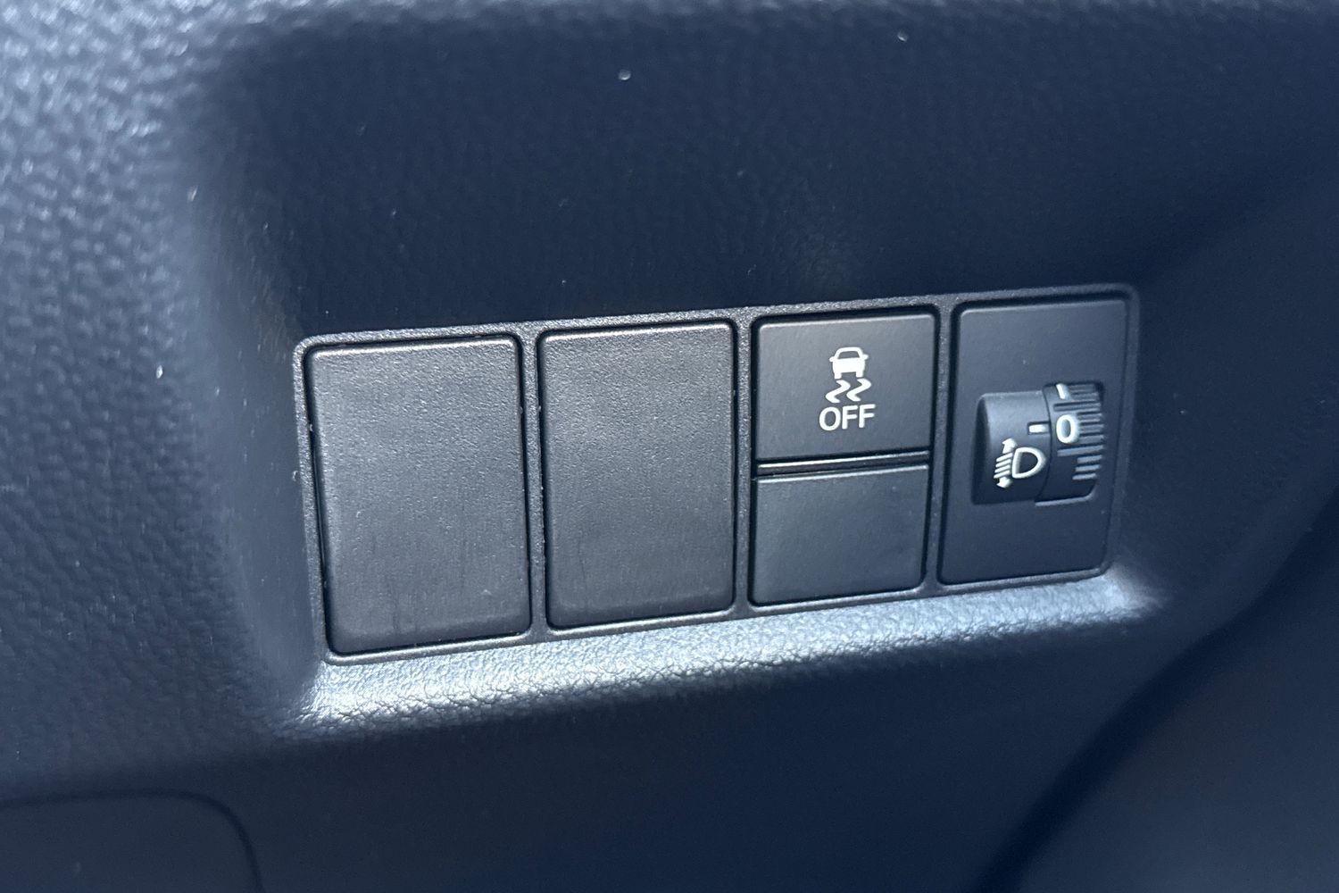 Vehicle 33