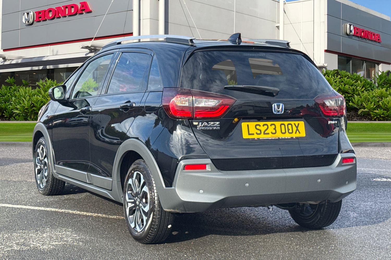 Used Honda Jazz 2023 for sale - 76364596: Photo 2