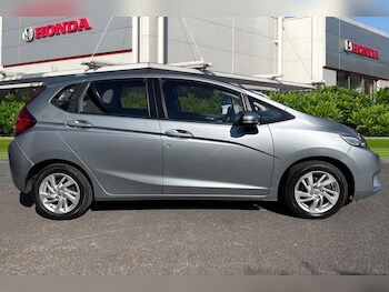 Used Honda Jazz 2017 for sale - 78331831: Photo