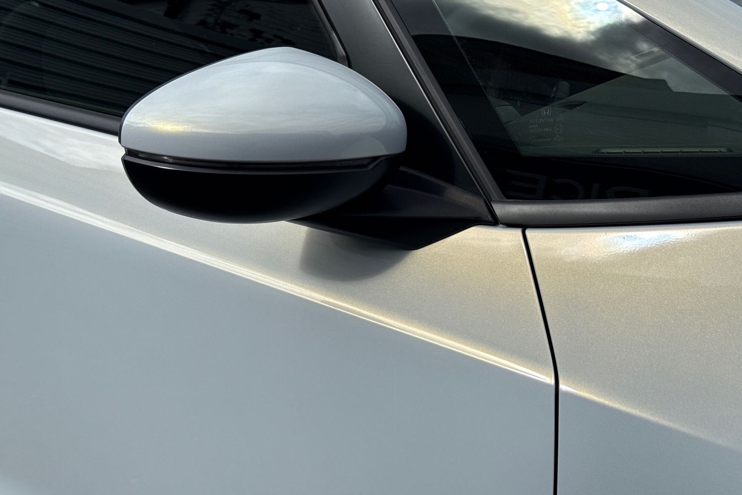 Used Honda Jazz 2024 for sale - 76128570: Photo 11