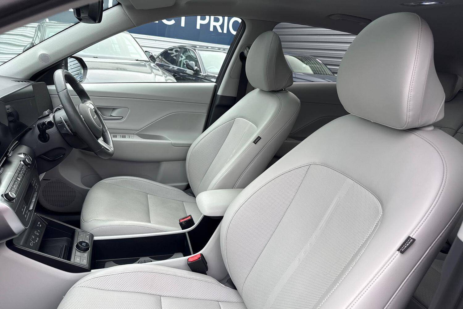 Used Hyundai KONA 2024 for sale - 77997844: Photo 35