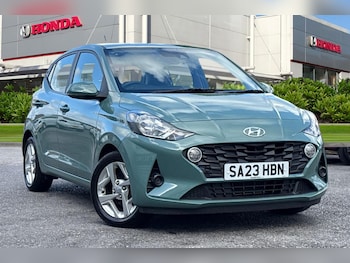 Used Hyundai i10 2023 for sale - 75932579: Photo