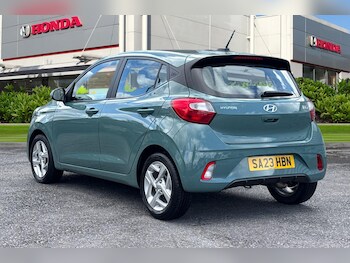 Used Hyundai i10 2023 for sale - 75932579: Photo