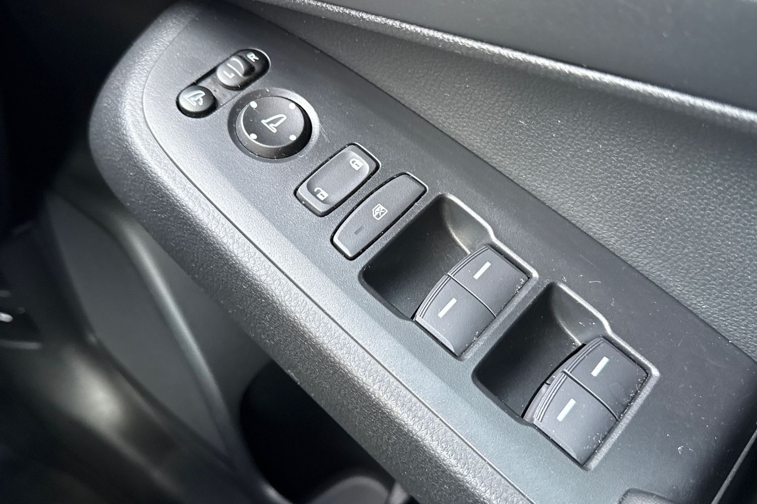 Used Honda HR-V 2023 for sale - 77661554: Photo 25