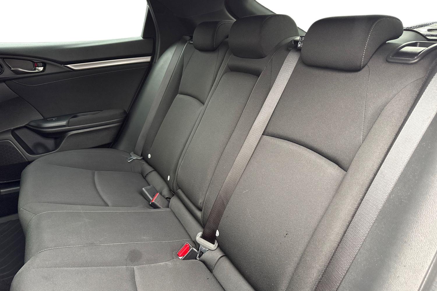 Used Honda Civic 2019 for sale - 76711891: Photo 17