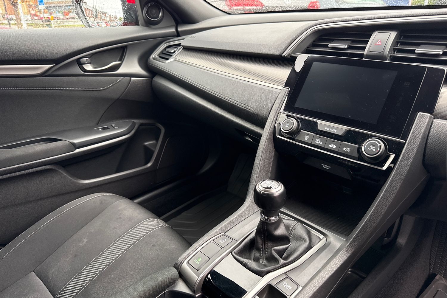 Used Honda Civic 2019 for sale - 76711891: Photo 35