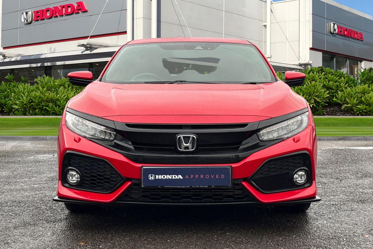 Used Honda Civic 2019 for sale - 76711891: Photo 4