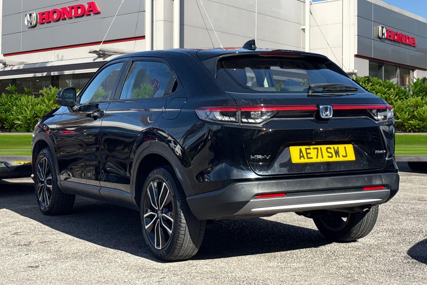 Used Honda HR-V 2022 for sale - 77928915: Photo 2