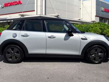 Used MINI Hatch 2022 for sale - 75191298: Photo