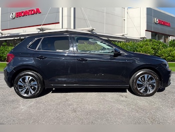 Used Volkswagen Polo 2021 for sale - 76030562: Photo