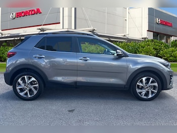 Used Kia Stonic 2024 for sale - 75932674: Photo