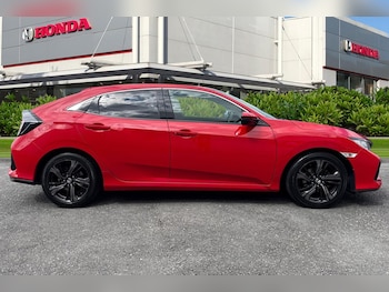Used Honda Civic 2018 for sale - 75536385: Photo