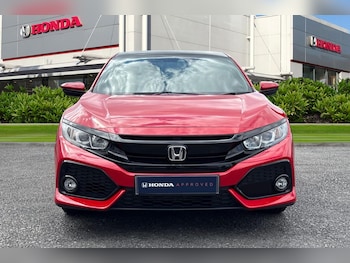 Used Honda Civic 2018 for sale - 75536385: Photo