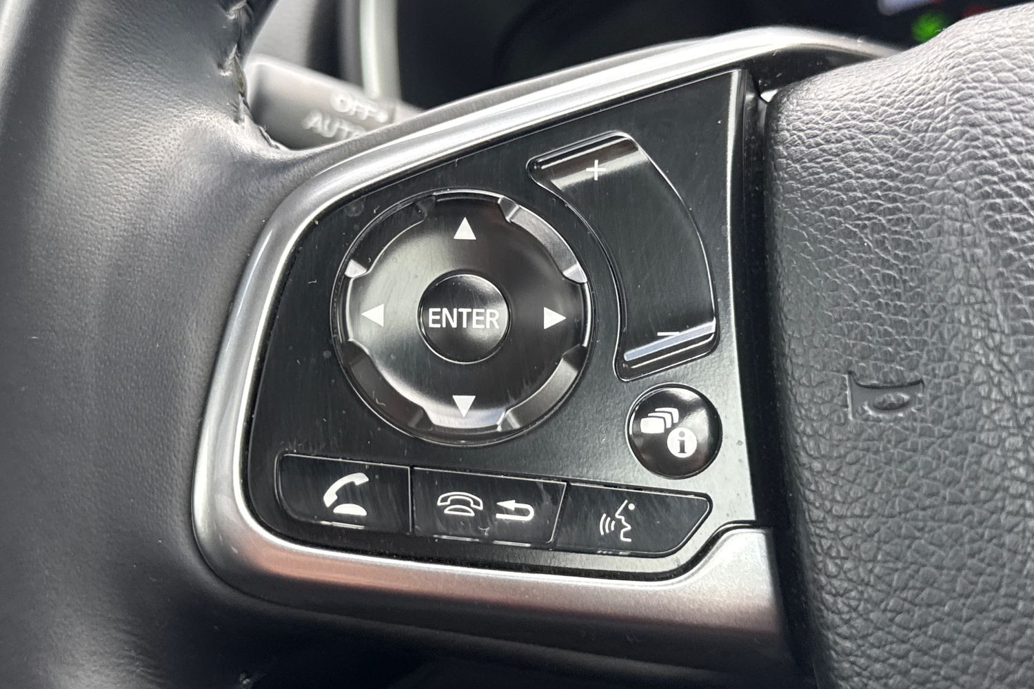 Used Honda CR-V 2019 for sale - 77775750: Photo 41