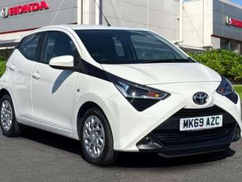 2019 - 1.0 VVT-i X-Play 5dr
