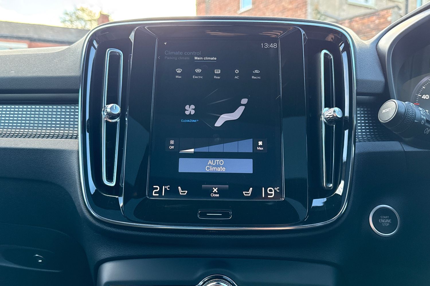 Used Volvo XC40 2020 for sale - 76480877: Photo 20