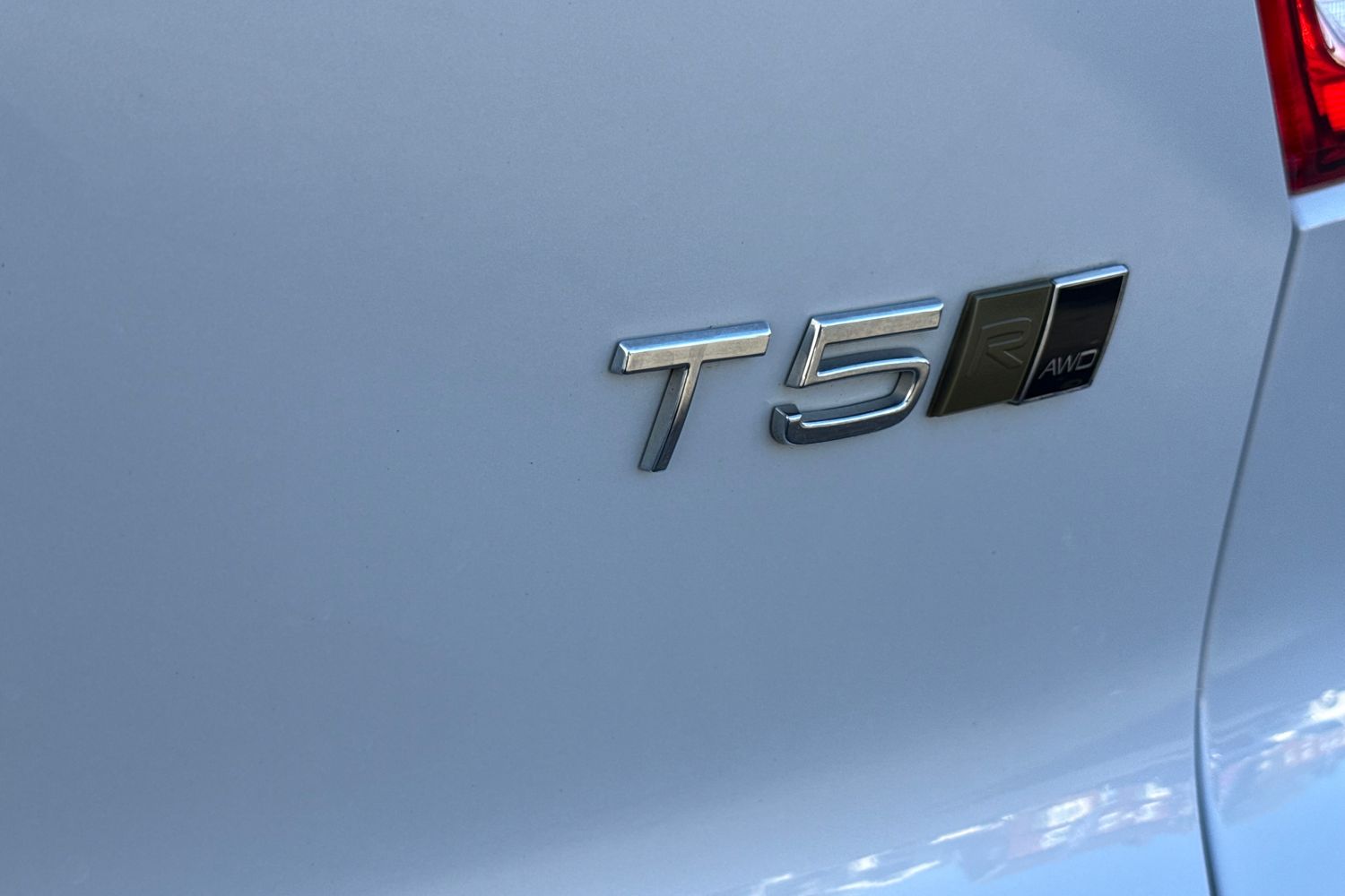 Used Volvo XC40 2020 for sale - 76480877: Photo 24