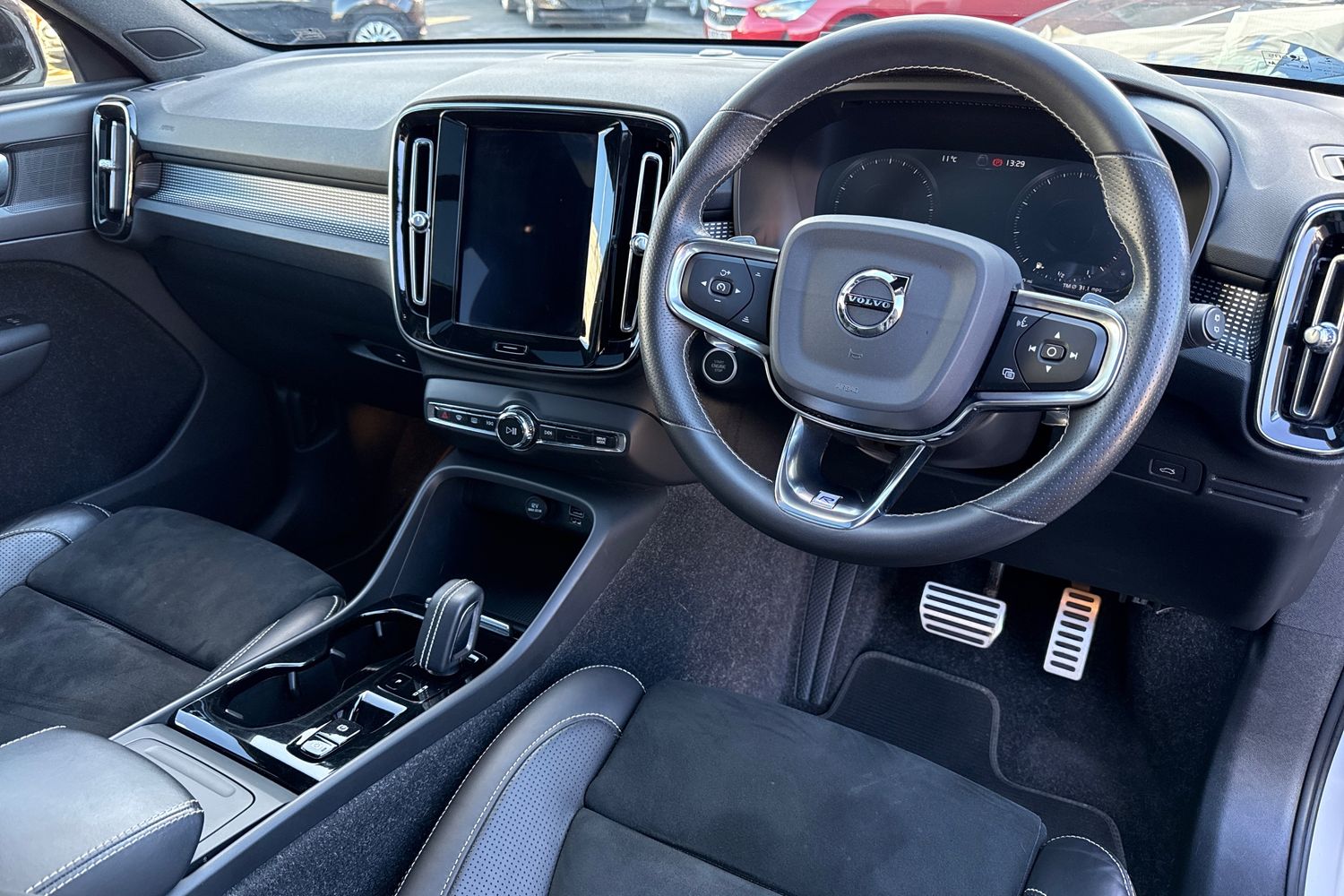 Used Volvo XC40 2020 for sale - 76480877: Photo 30