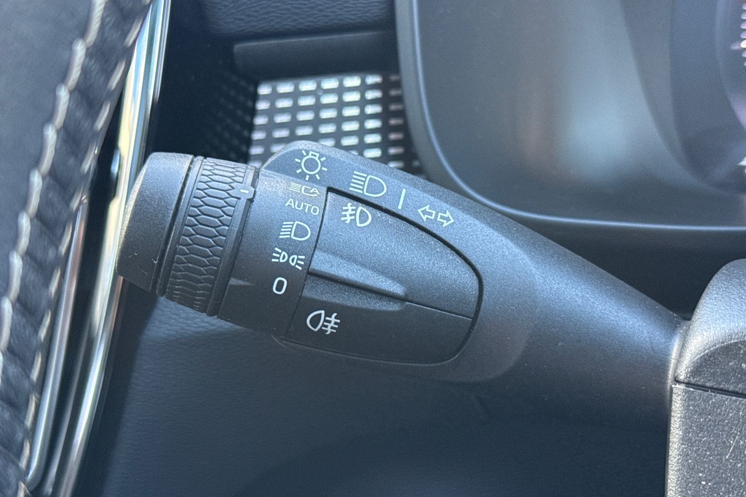 Used Volvo XC40 2020 for sale - 76480877: Photo 48