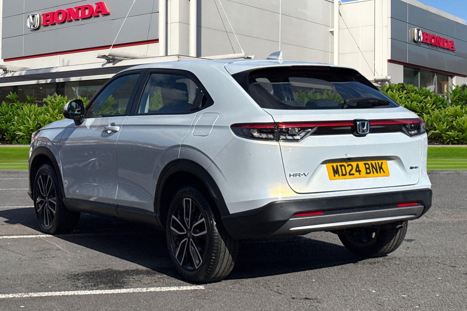 Used Honda HR-V 2024 for sale - 78107442: Photo 2