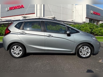 Used Honda Jazz 2016 for sale - 79355123: Photo