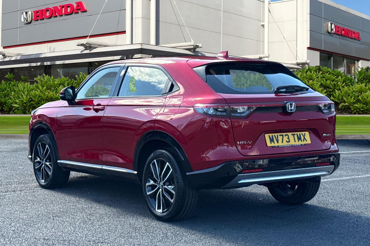 Used Honda HR-V 2023 for sale - 78121161: Photo 2